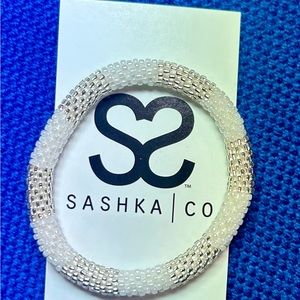 Glass beaded bracelet